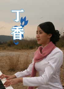 4月24日，台湾某媒体在官方微博中爆料称《聂隐娘》已在舒淇生日前(4月16日)宣布停拍，据传停 侯孝贤新片《聂隐娘》再度停工 张震离组拍新戏 2013-07-27 大导演侯孝贤的武侠新片《聂隐娘》自开拍以来便是备受关注，继大队人辗转内地湖北神农架、河北涿州及内蒙古等地取景之后，台湾媒体传出“资金耗尽”和“停拍”的消息，对此侯导曾怒斥传闻不实，并表示“已经拍完 金马电影学院入选名单公布 侯孝贤导演担任导师 2013-09-22 ，报名遍布台湾、中国、港澳、星马甚至欧美，今年最特别的是一手创立金马电影学院的侯孝贤导演决定不只当校长，还要下海当“导师”，亲领学员一同拍片。